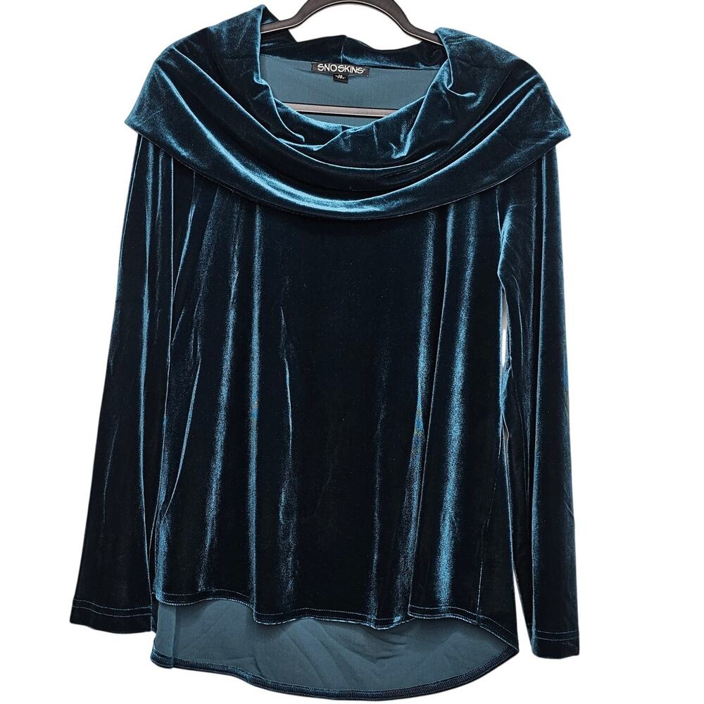 Sno Skins Women's Plush Velvet Pullover Sweater Size Medium Teal Blue Cozy Soft